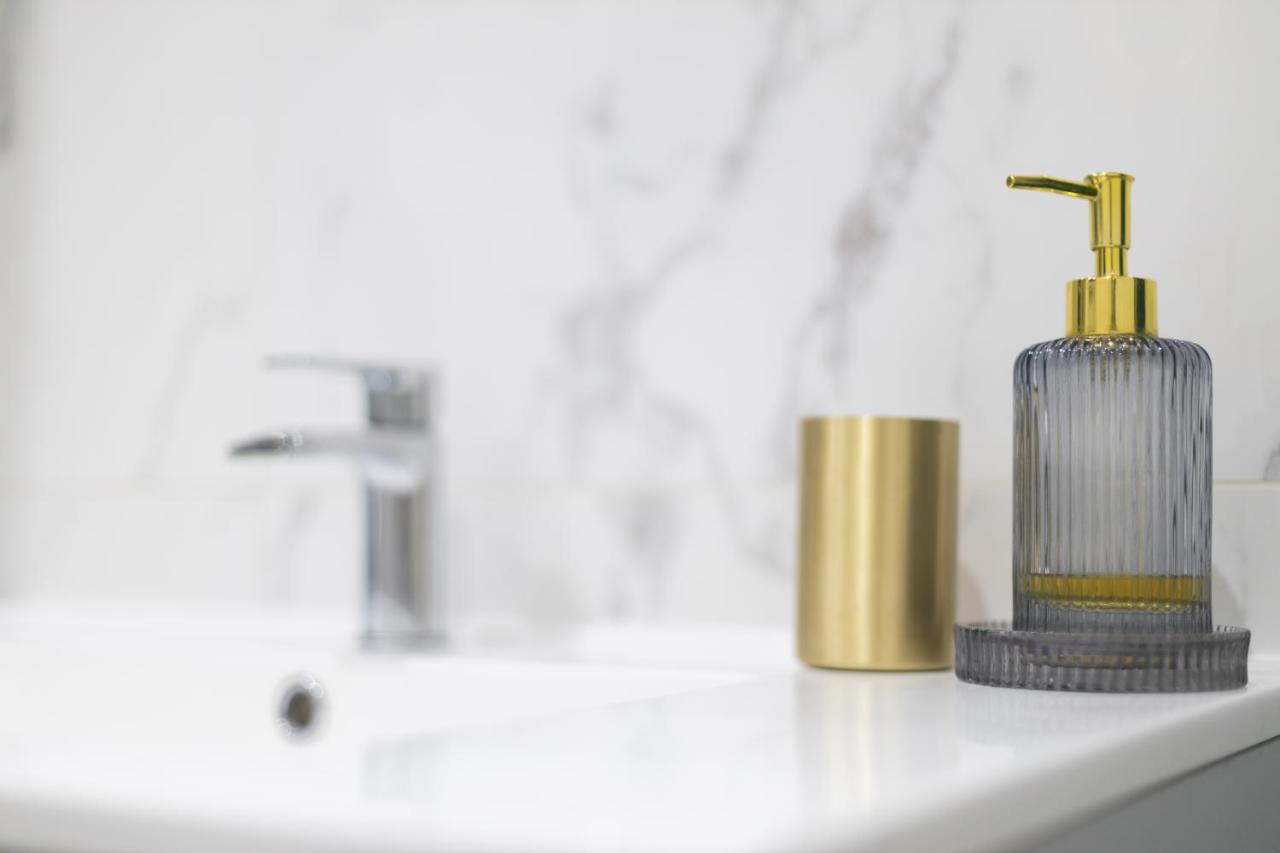Elegant Et Tres Spacieux, Mon Studio Vous Seduira! Metz Zewnętrze zdjęcie
